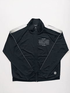 سویشرت ورزشی مردانه برند UNDER ARMOUR استوک اورجینال رنگ مشکی نمای جلو و اصلی